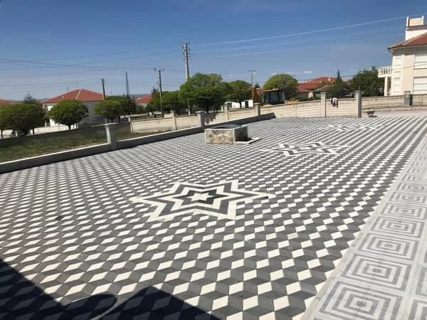 Yenimahalle kilit taşı 