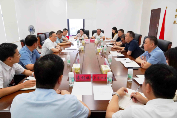 谈文胜会见773044永利集团全国、省直“两优一先”表彰对象及记大功奖励获得者